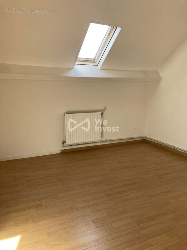 Maison à AULNOYE-AYMERIES