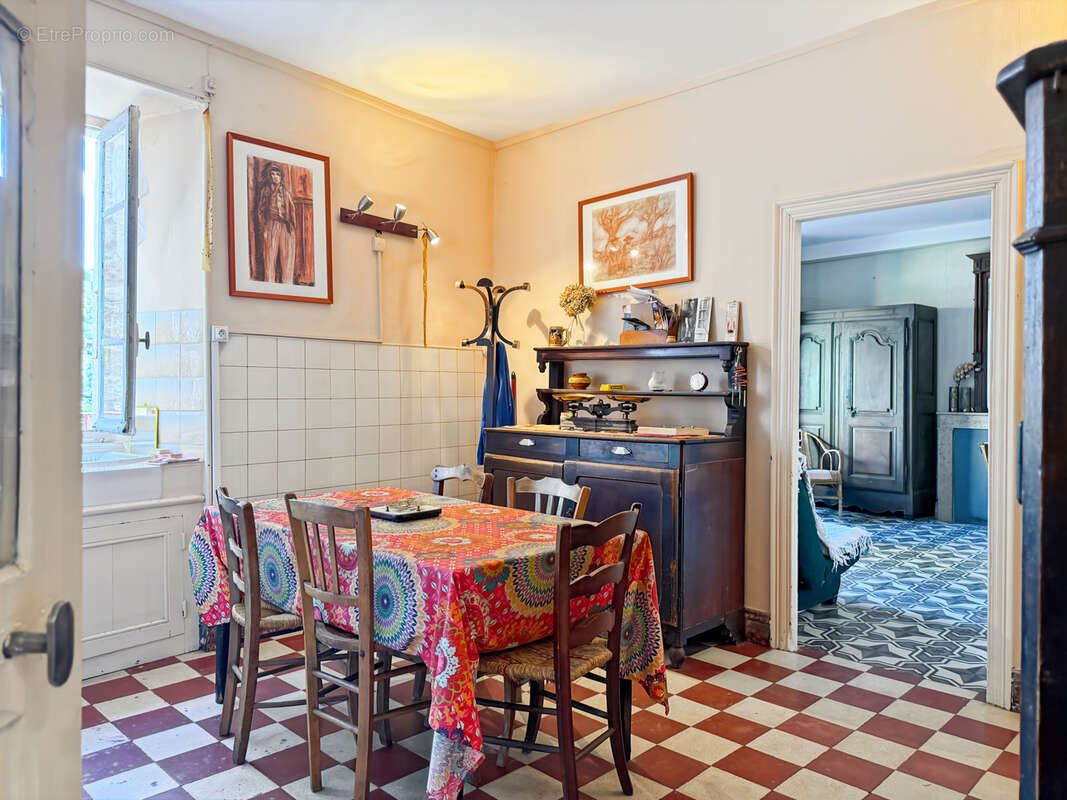 Maison à ANTRAIGUES-SUR-VOLANE