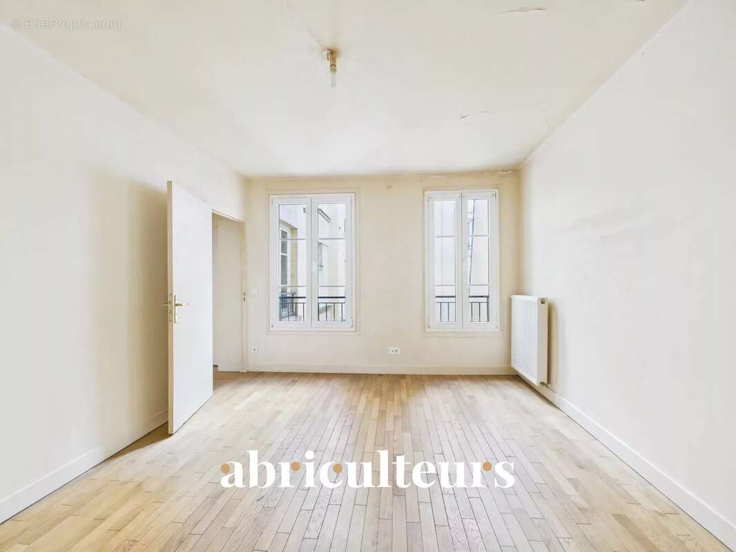 Appartement à PARIS-6E