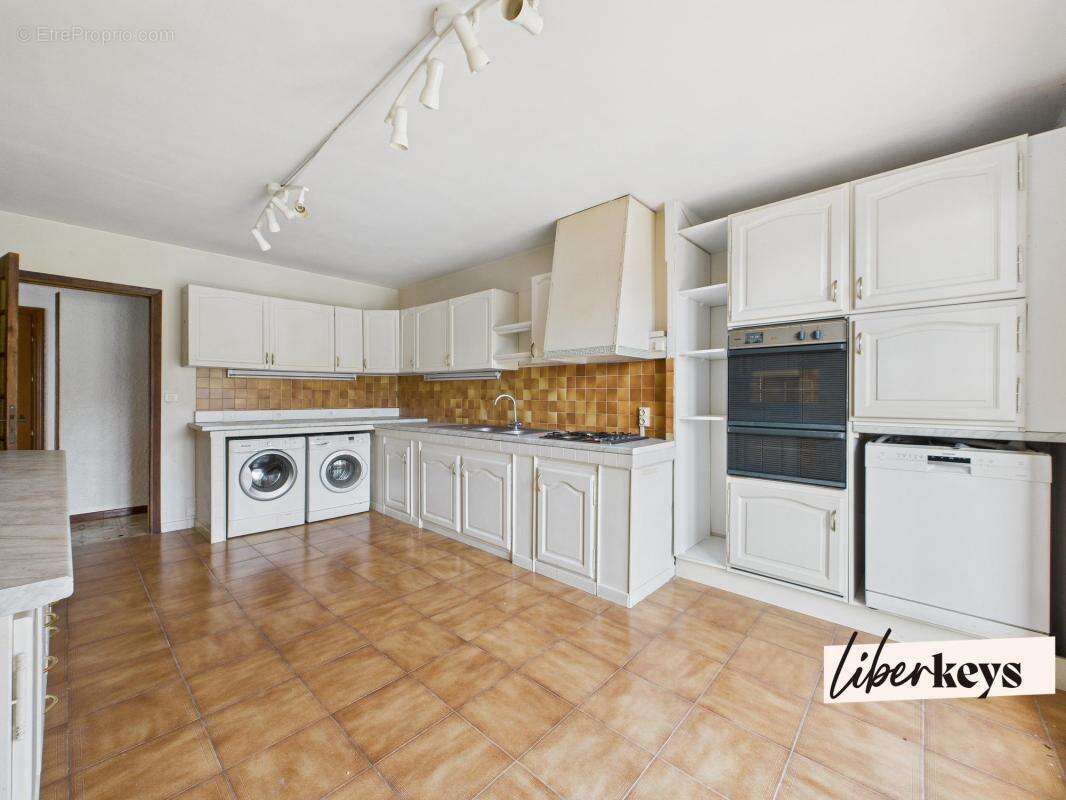 Èze – Vue mer panoramique, dernier étage de villa – 118 m² + 60 m² de terrasse - photo 7