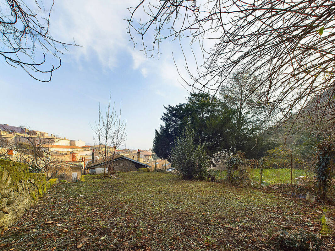Maison à TOURNON-SUR-RHONE
