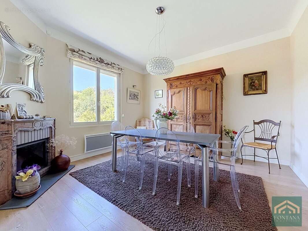 Maison 173 m² à Chatelguyon  - photo 2