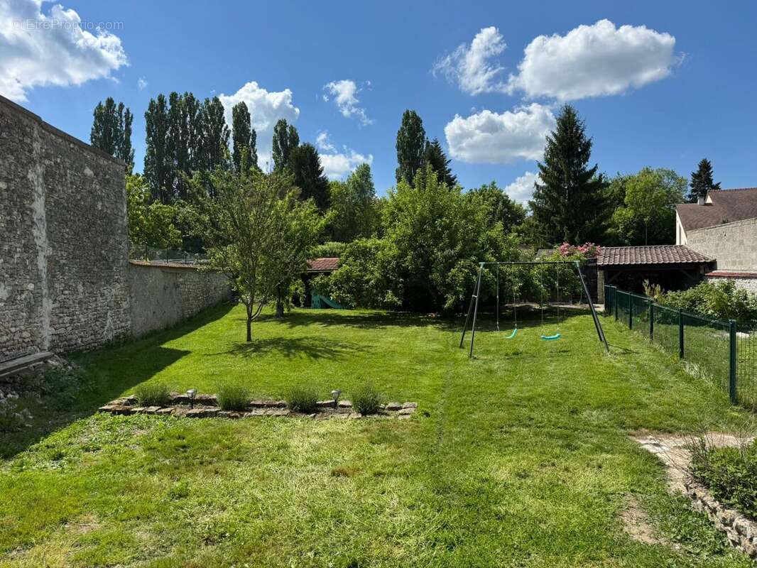 Maison à VERT