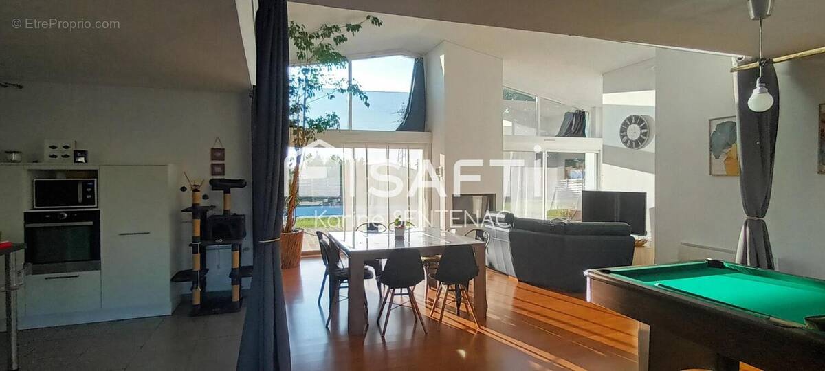 Photo 1 - Commerce à LOUDUN