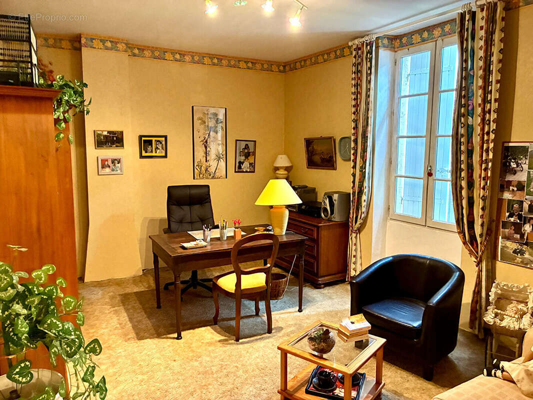 Maison à PINEL-HAUTERIVE