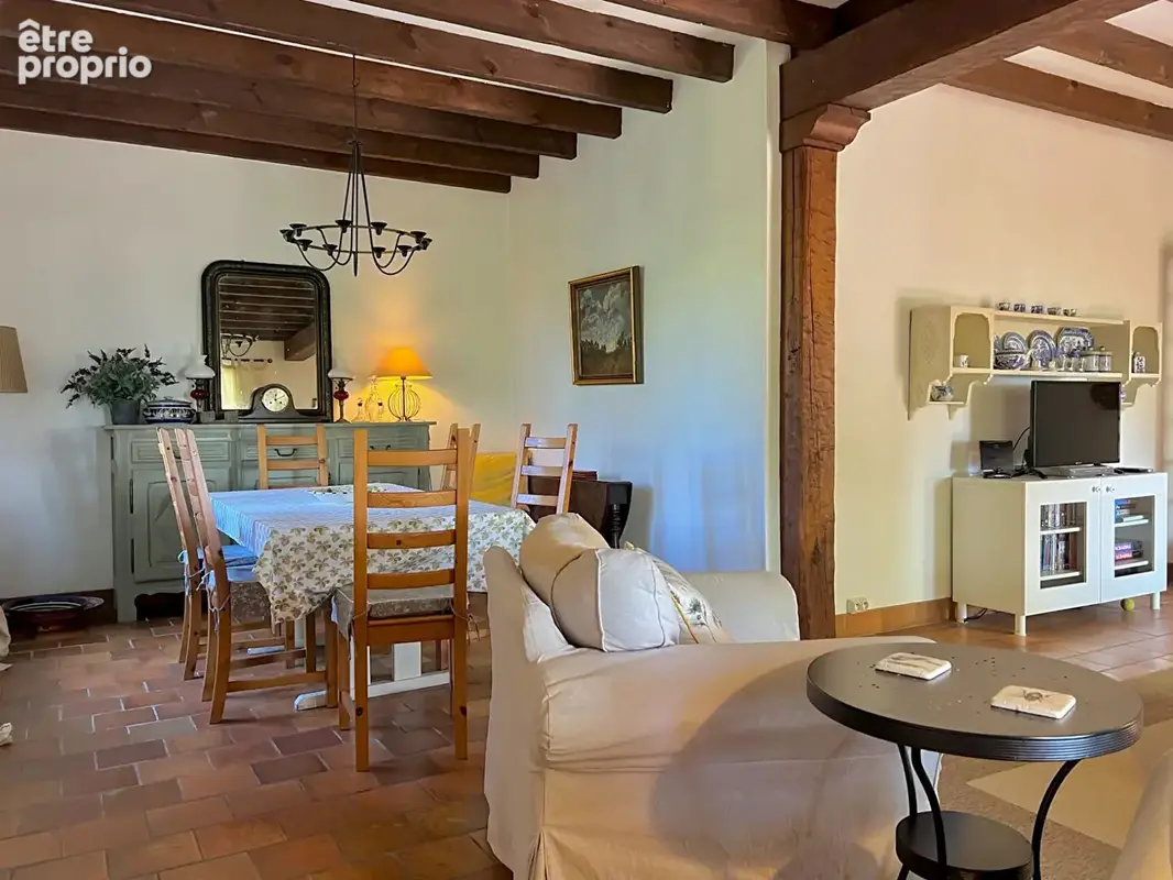 Jolie maison Périgourdine avec vue magnifique et piscine - photo 6
