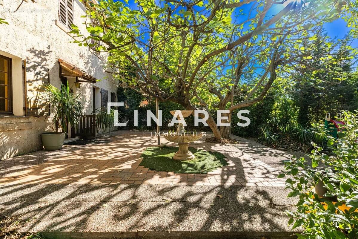 Maison à MARSEILLE-11E