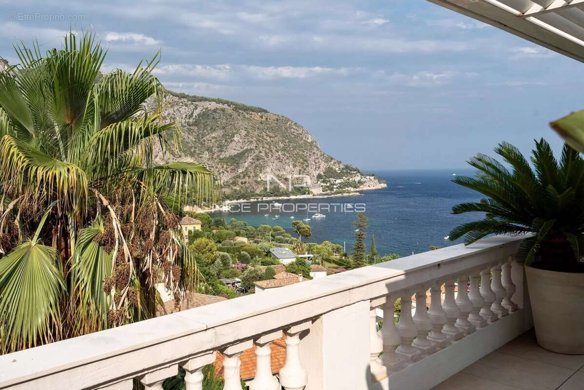 Eze, superbe villa avec vue panoramique Mer - photo 13