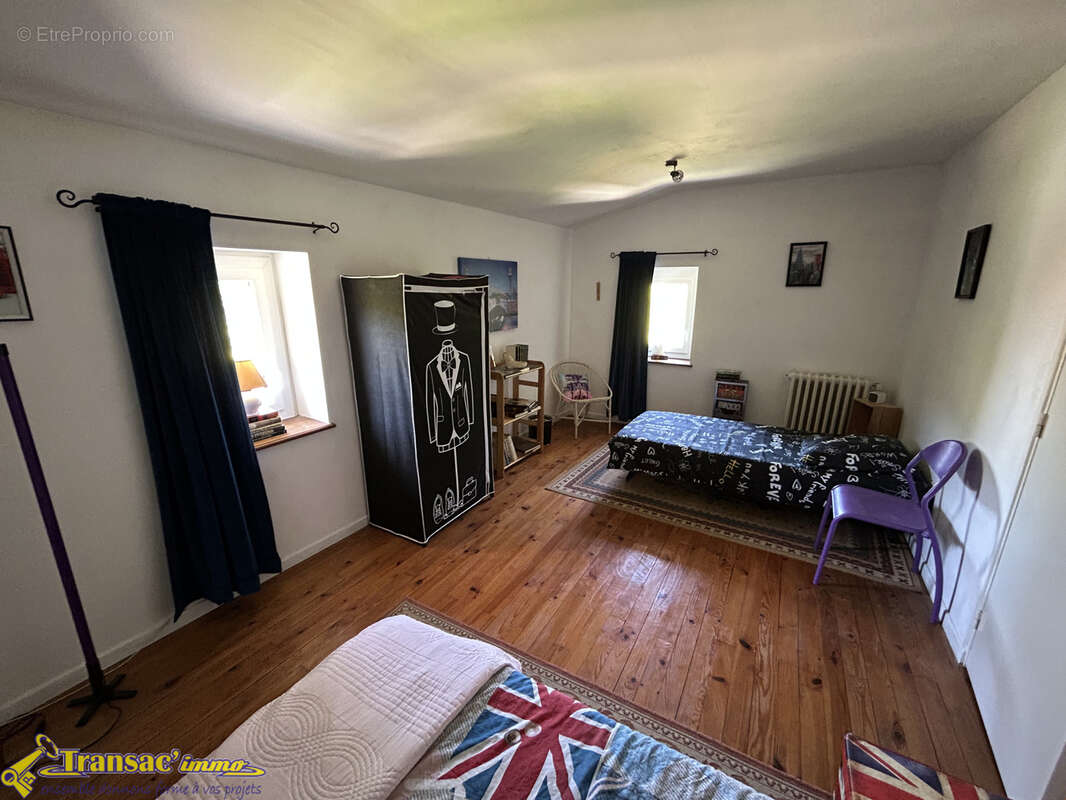 Maison 6 pièces 103m2 avec terrain et piscine - photo 8