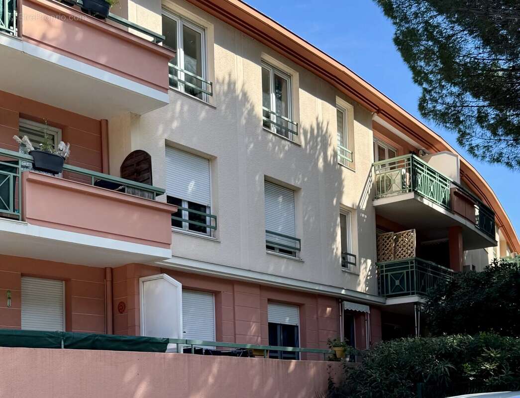 Appartement à FREJUS
