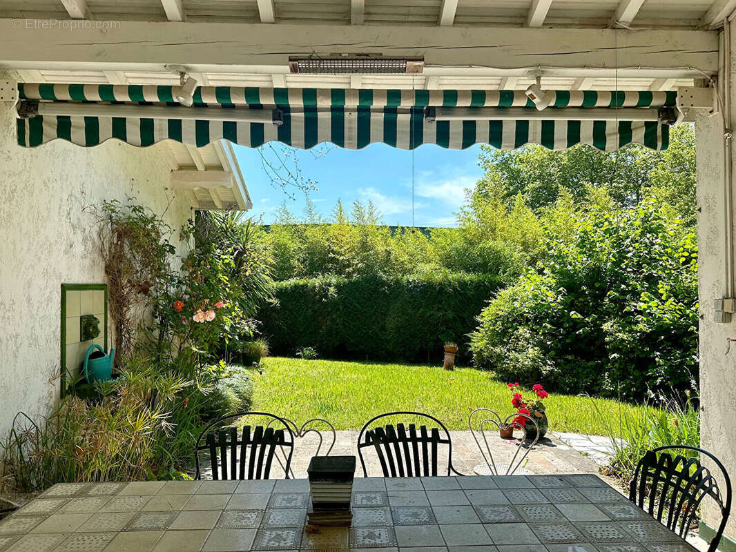 Maison à TARNOS