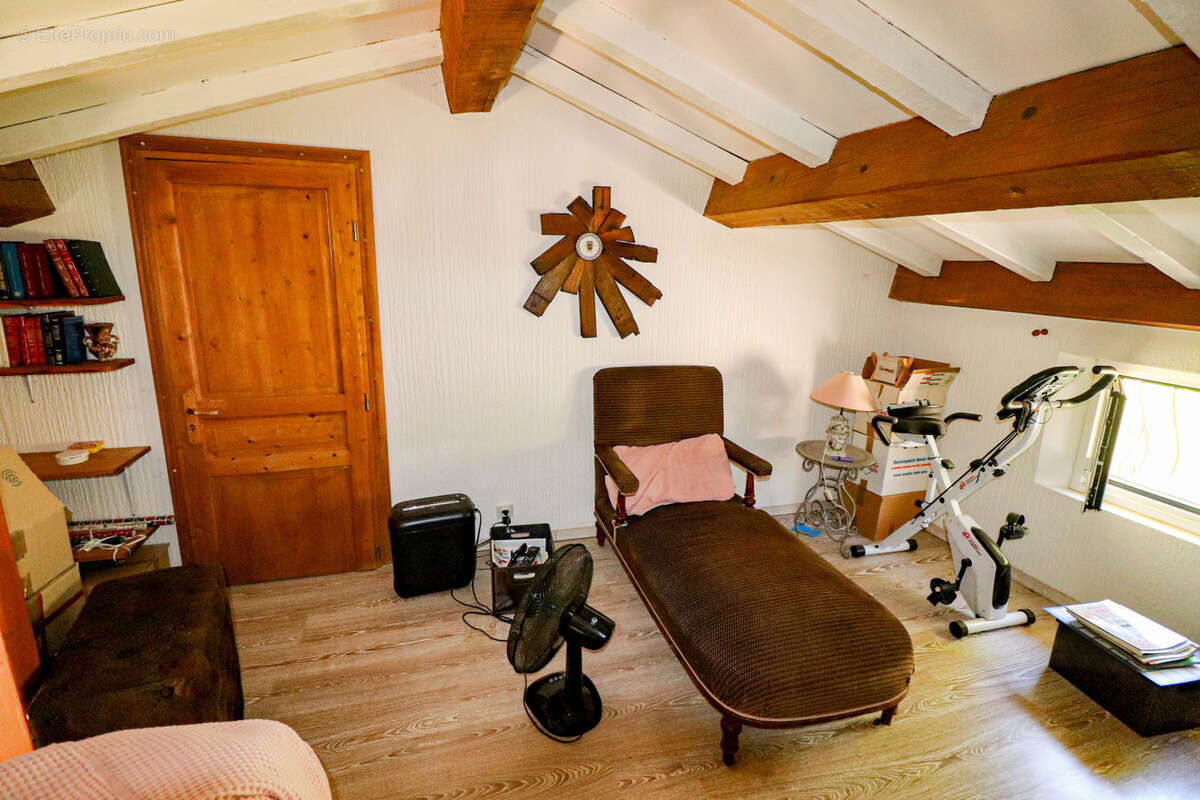 Flayosc exclusivite villa 136m2 3 chambres sur terrain 900m2 avec piscine - photo 31