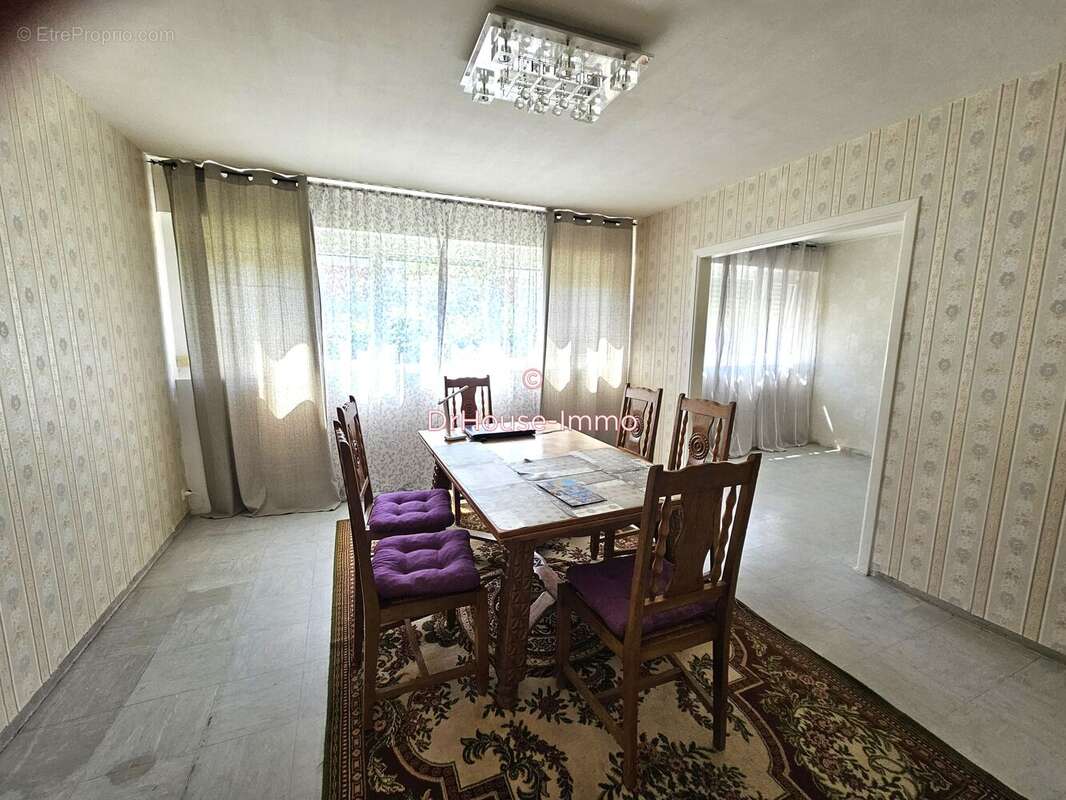 Appartement 105 m² à Saint-Andre-Les-Vergers  - photo 47