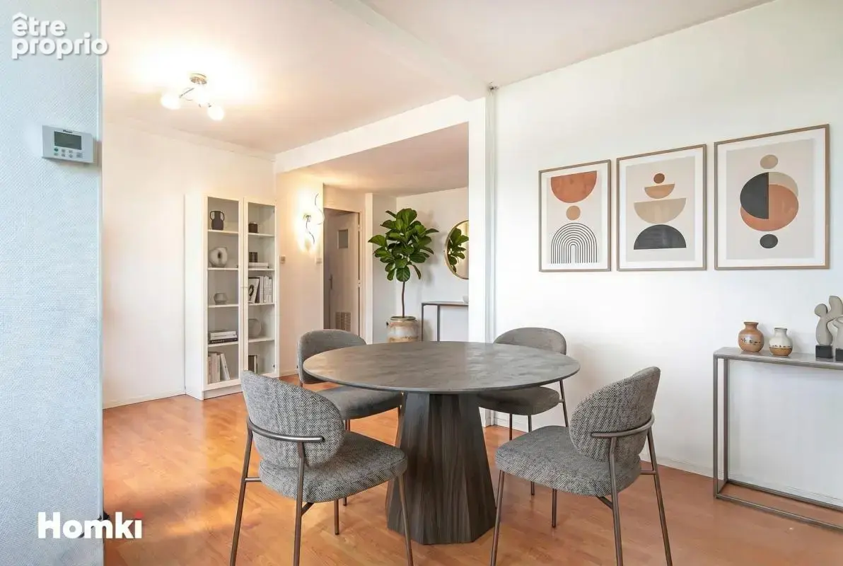 Appartement à SAINT-MARTIN-D'HERES