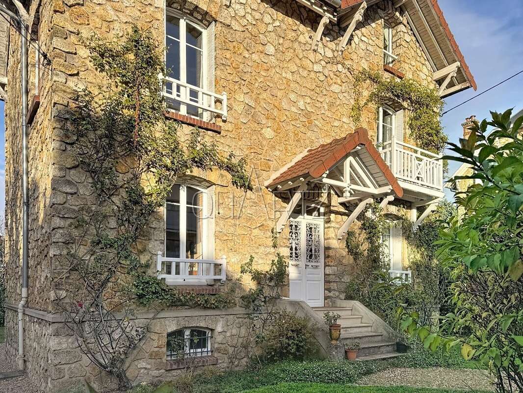 Maison à LE CHESNAY