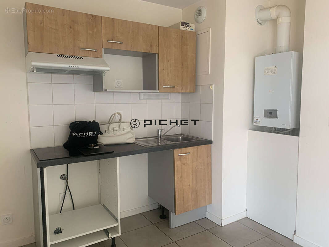 Appartement à BILLERE