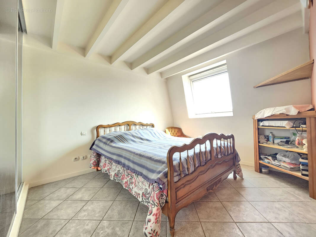 Appartement à CHEPTAINVILLE