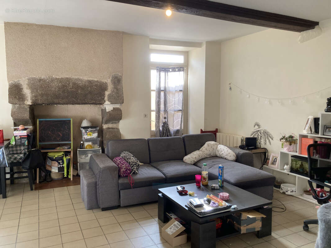 Appartement à SAINT-MAURICE-DES-LIONS