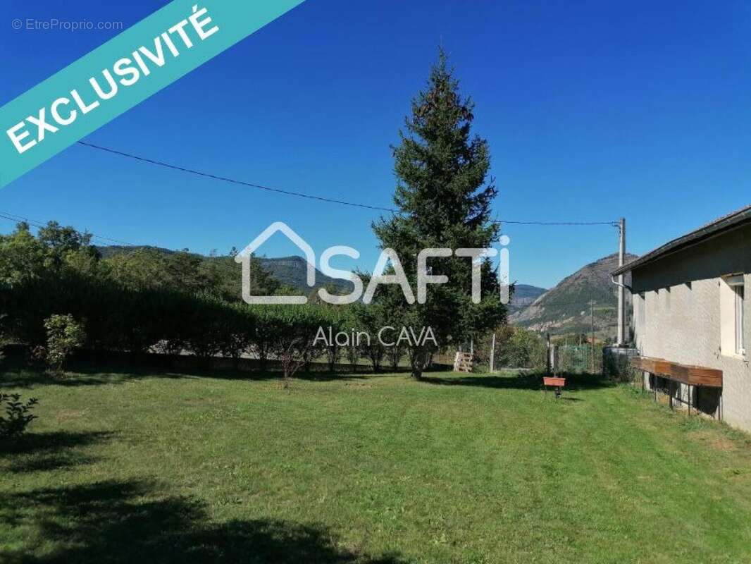 Maison 150 m² à Bellaffaire  - photo 6