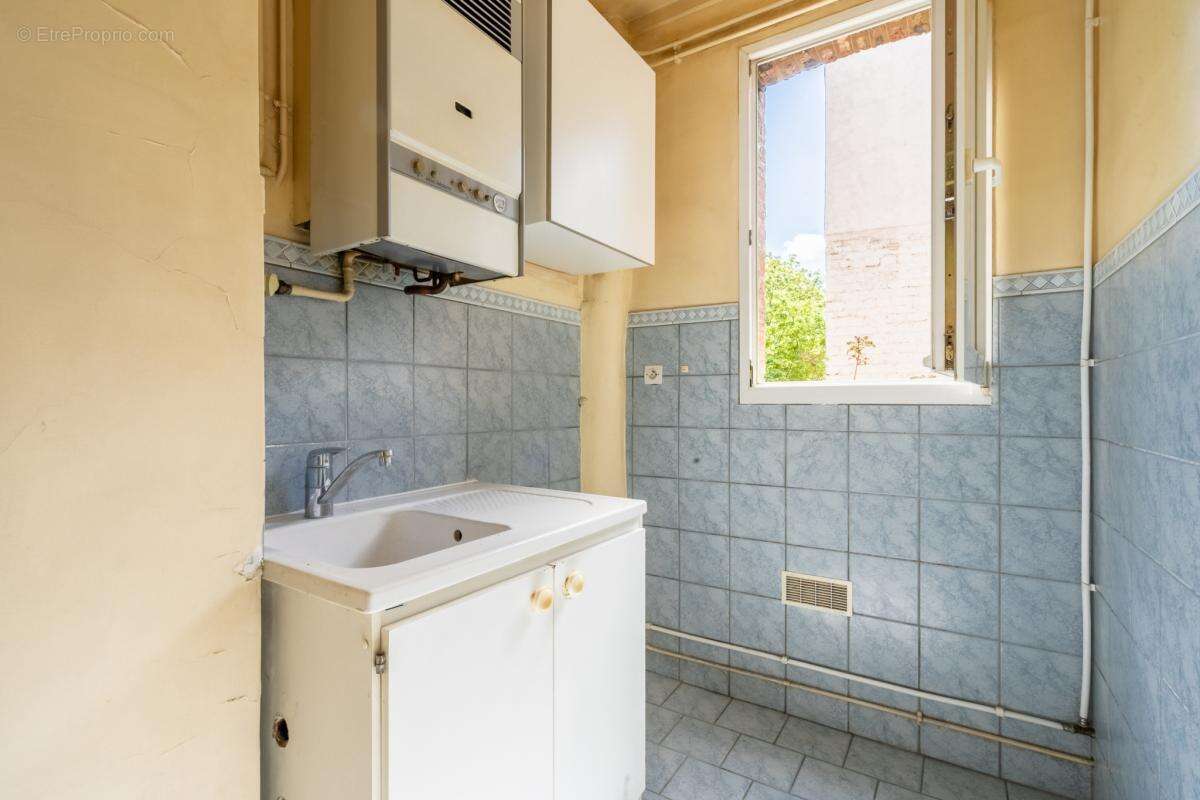 Appartement à PARIS-11E