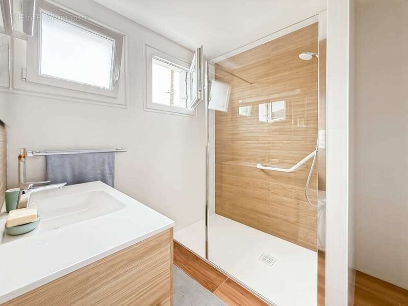 Maison à CHATELLERAULT