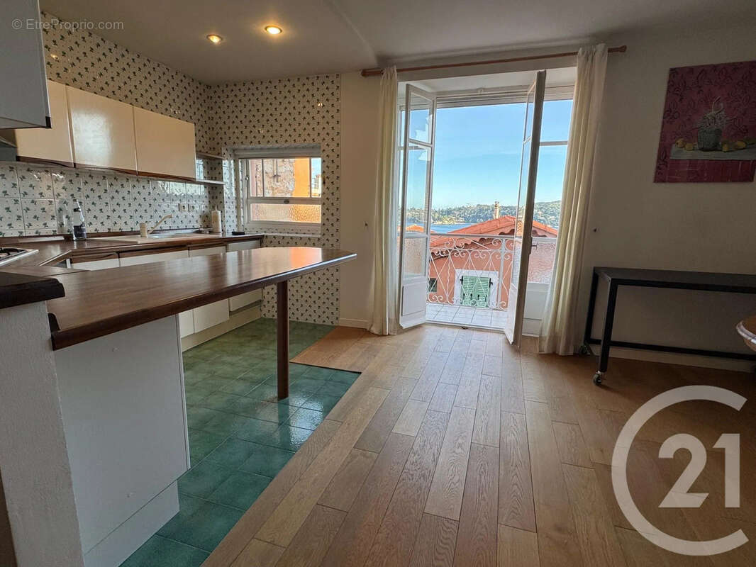 Appartement à VILLEFRANCHE-SUR-MER