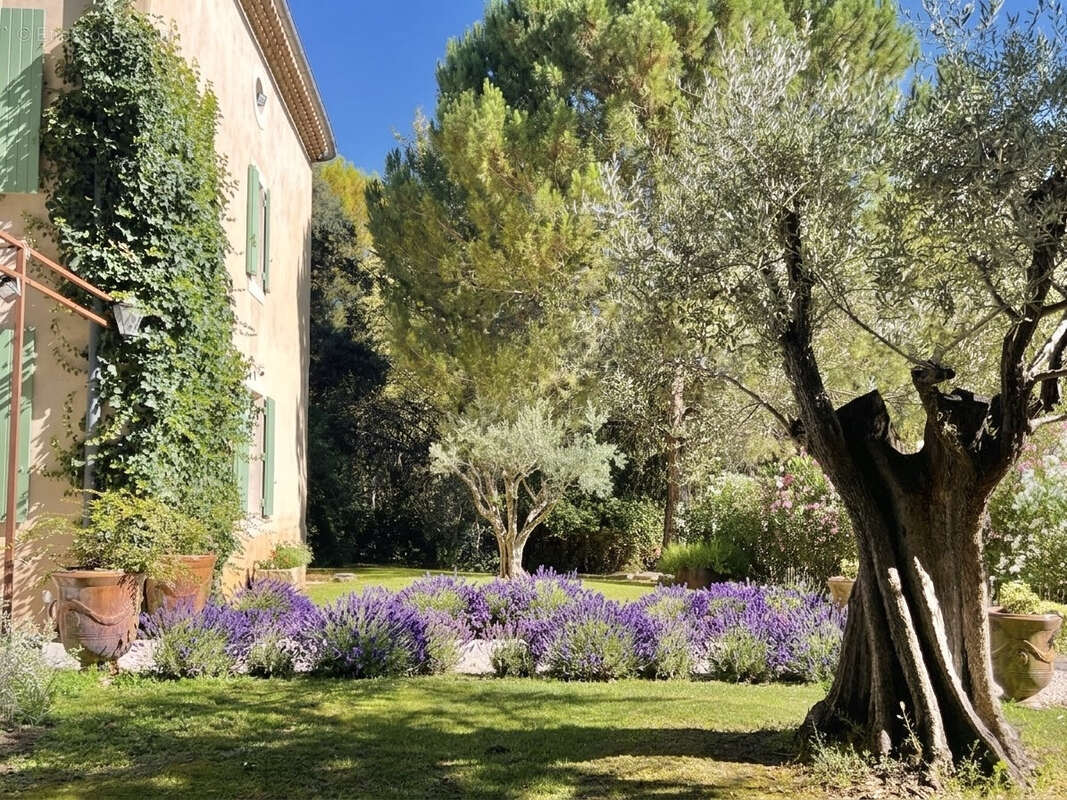 Maison à AIX-EN-PROVENCE