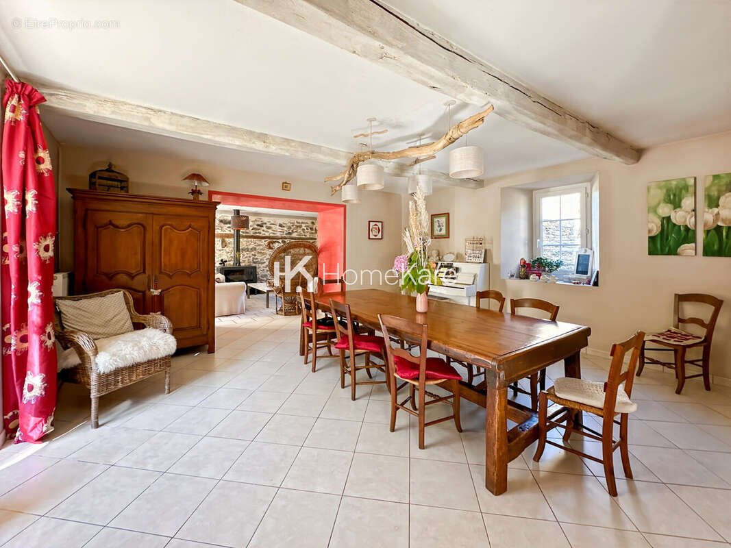 Maison à MANE