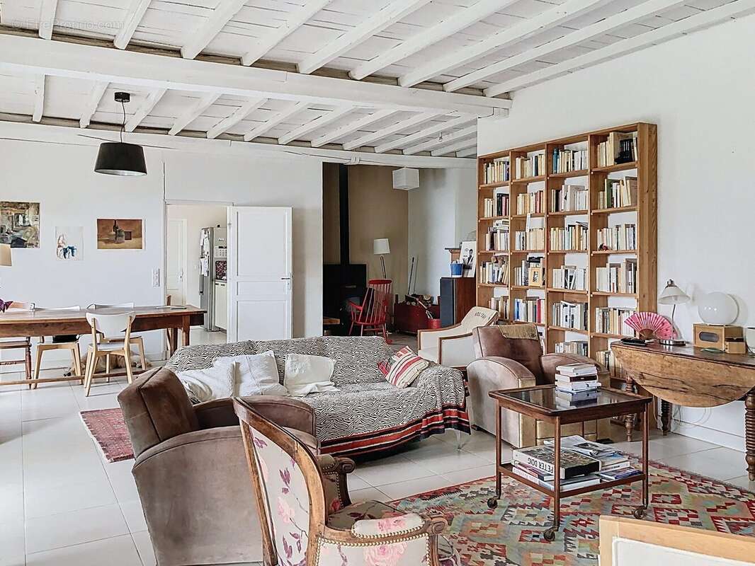 Maison à LISLE-SUR-TARN