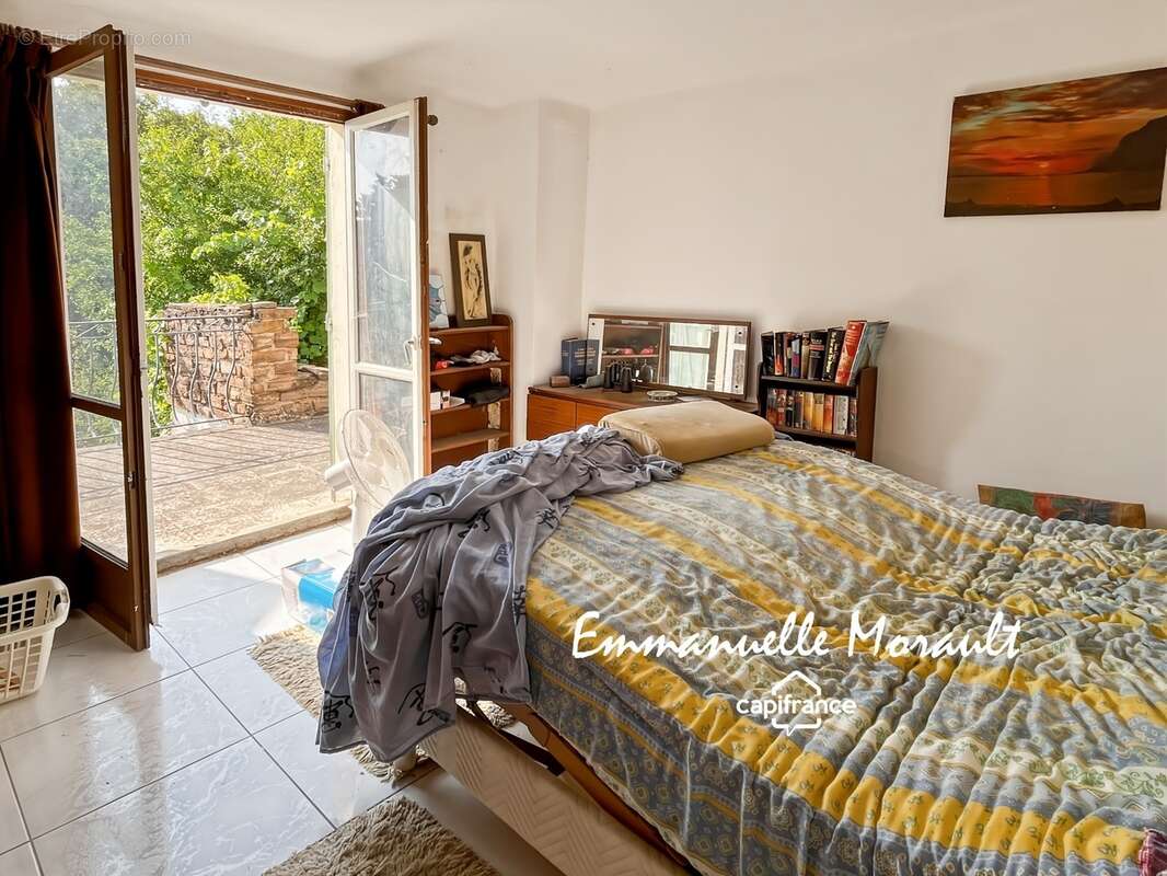 Maison de campagne à rénover 4 pièces BAGNOLS EN FORET (83) - photo 15