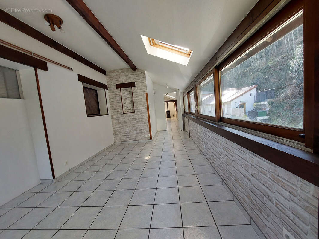 Appartement à SAINT-MAURICE-DE-LIGNON