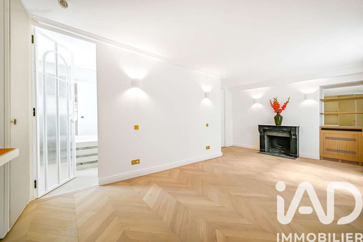 Photo 7 - Appartement à PARIS-7E