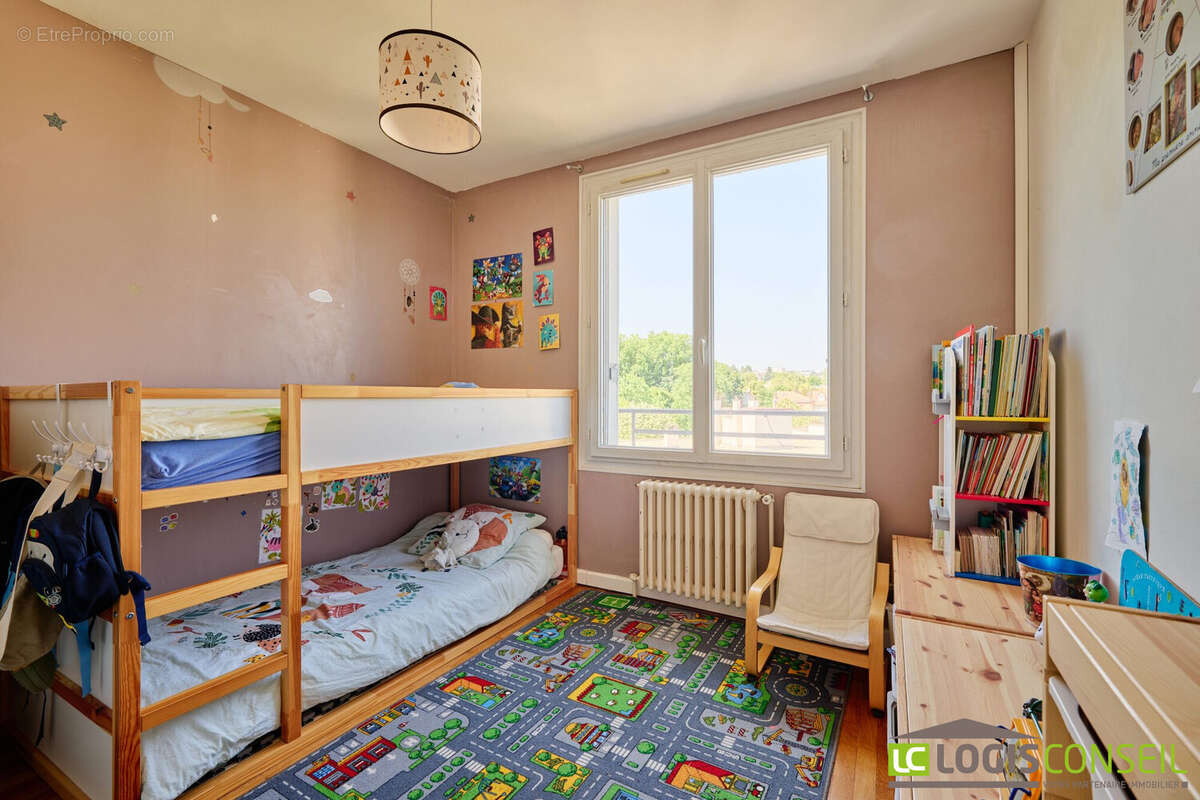 Appartement à CHATENAY-MALABRY