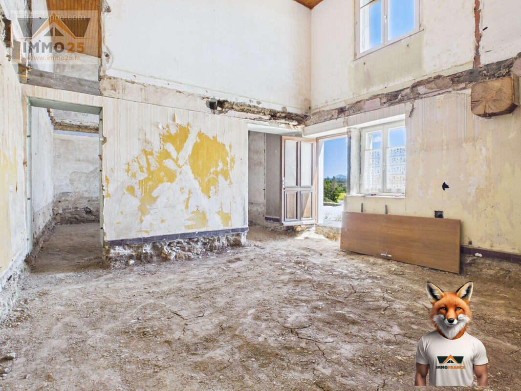 Maison à EVILLERS