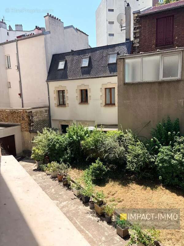 Appartement à PARIS-18E