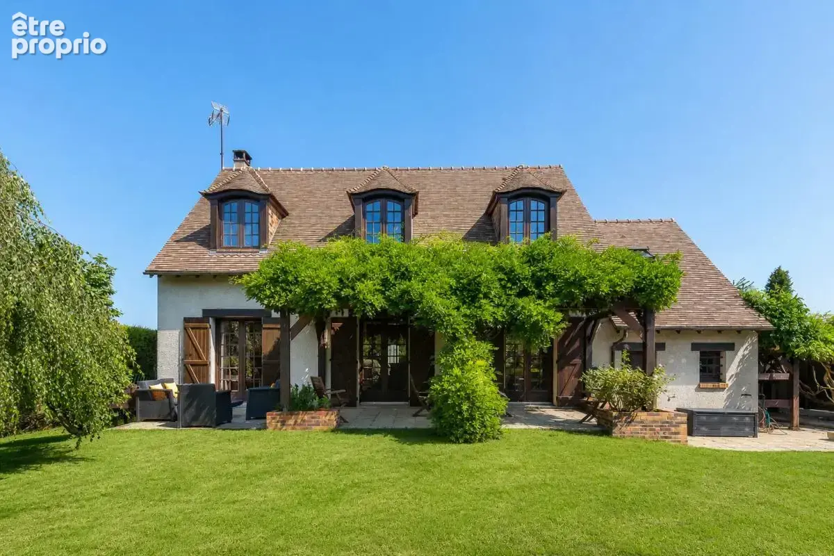 Maison à FONTENAY-TRESIGNY