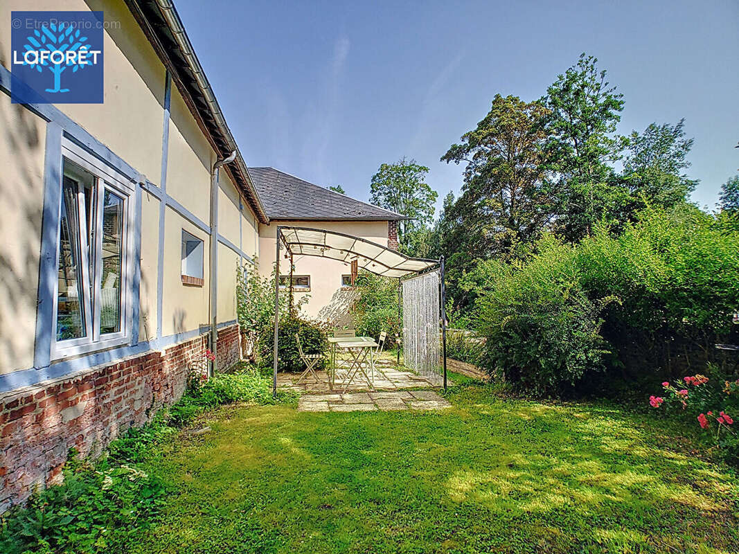 Maison à BERNAY