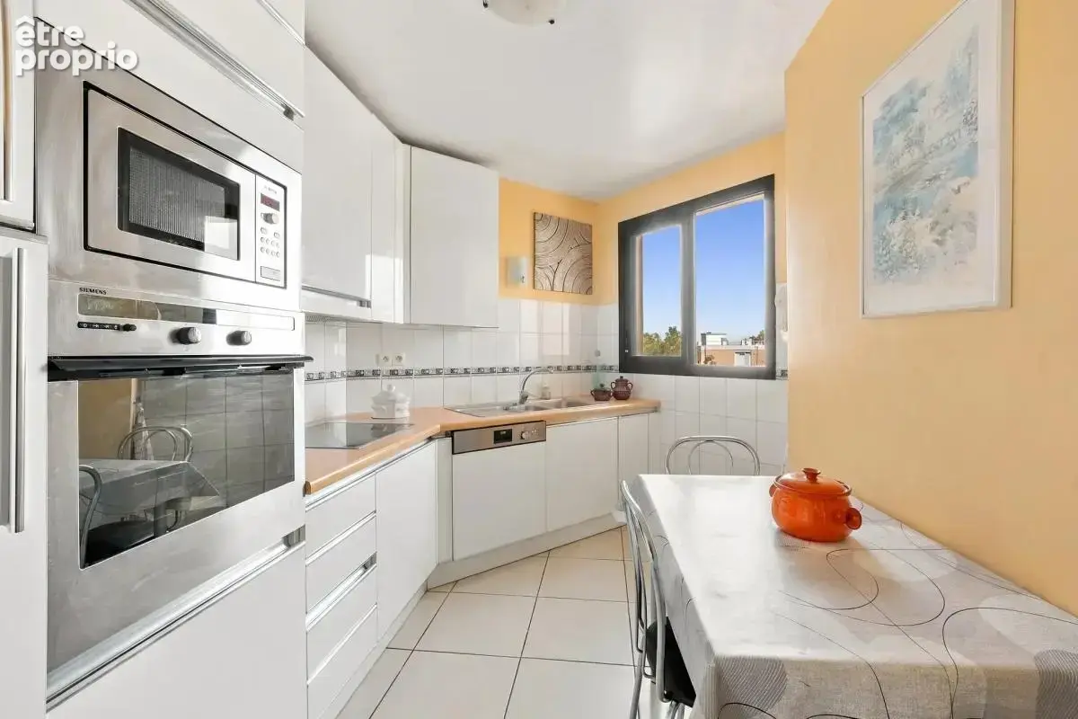 Appartement de 5 pièces de 112 m² à Saint-Maurice - photo 4