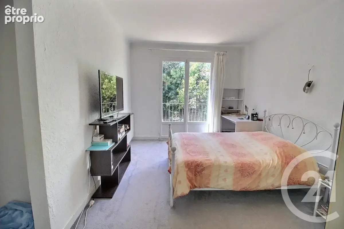 Maison 7 pièces 160 m² à vendre à Roquefort-Les-Pins (06330) - photo 7
