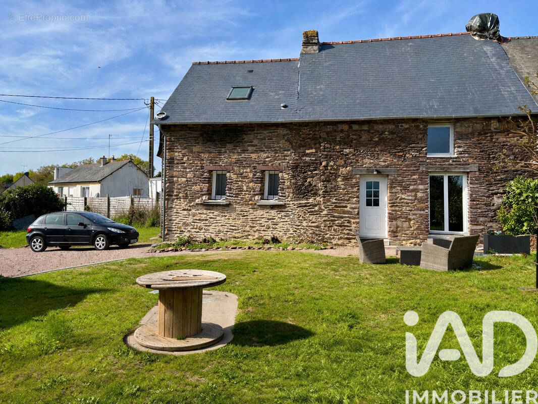 Photo 1 - Maison à PLELAN-LE-GRAND