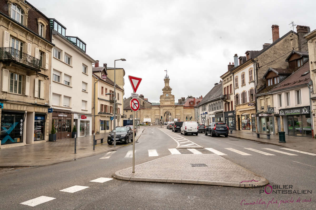 Pontarlier - appartement t3 - centre ville - photo 15