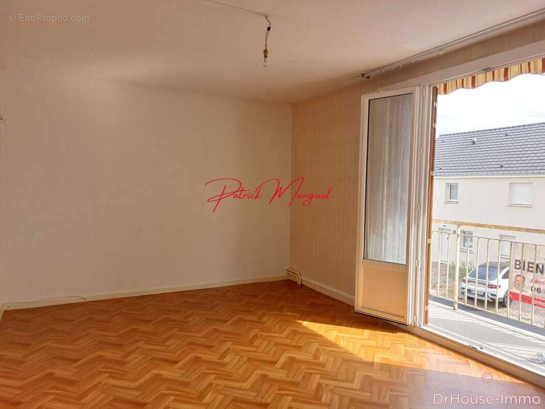 Appartement 92 m² à Chateauroux  - photo 3