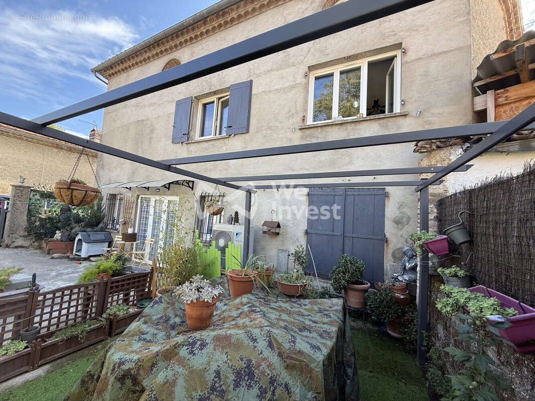 Maison à AIGUEFONDE