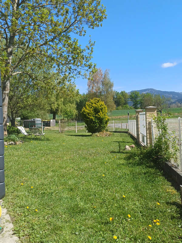 Maison à AUBUSSON-D'AUVERGNE