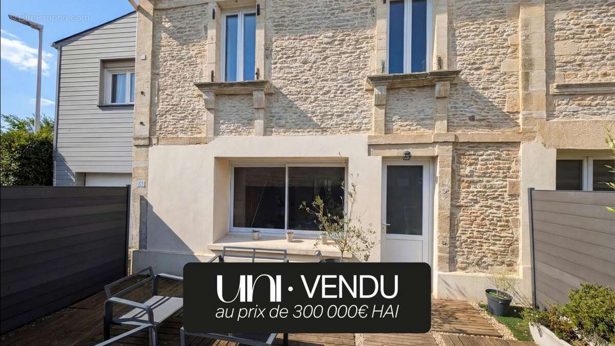 Maison à CAIRON