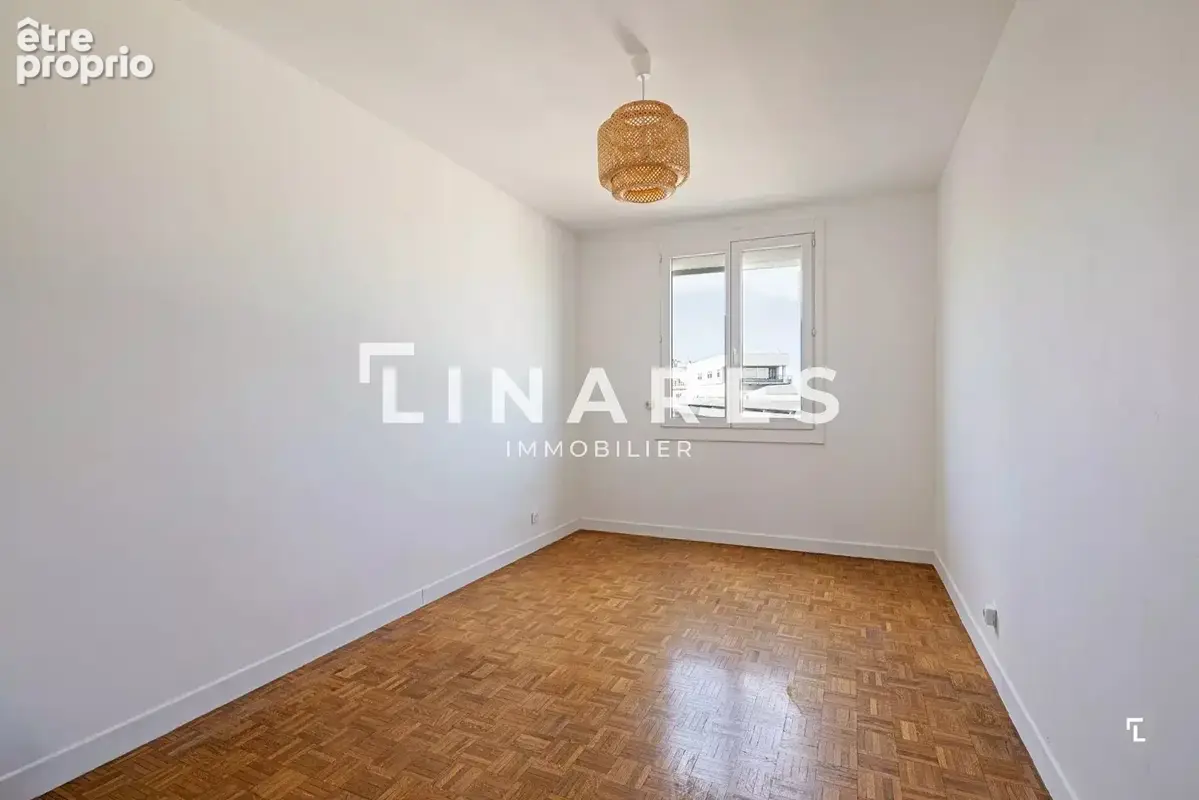 L’OPPORTUNITÉ - Appartement T4 de 83m² - 13008 - photo 8