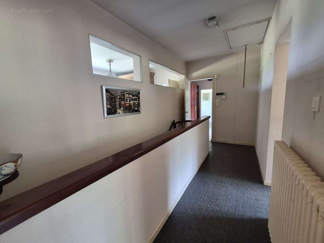 À vendre, proche de Trie-sur-Baïse (Hautes Pyrénées): Villa 5 chambres avec sous-sol, garage et piscine, nichée au cœur d'un jar - photo 18