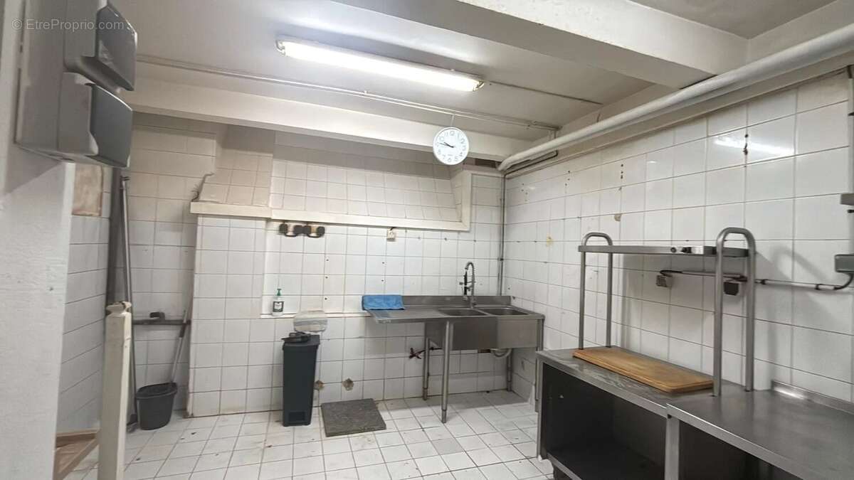 Commerce à PARIS-15E