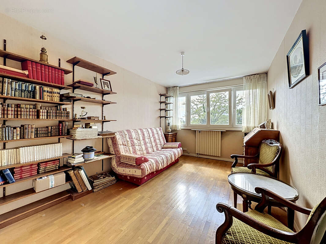 Appartement à SAINTE-FOY-LES-LYON