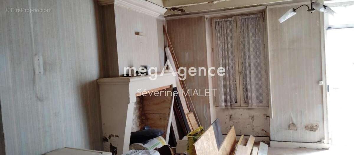 Maison à CHATEAUBERNARD